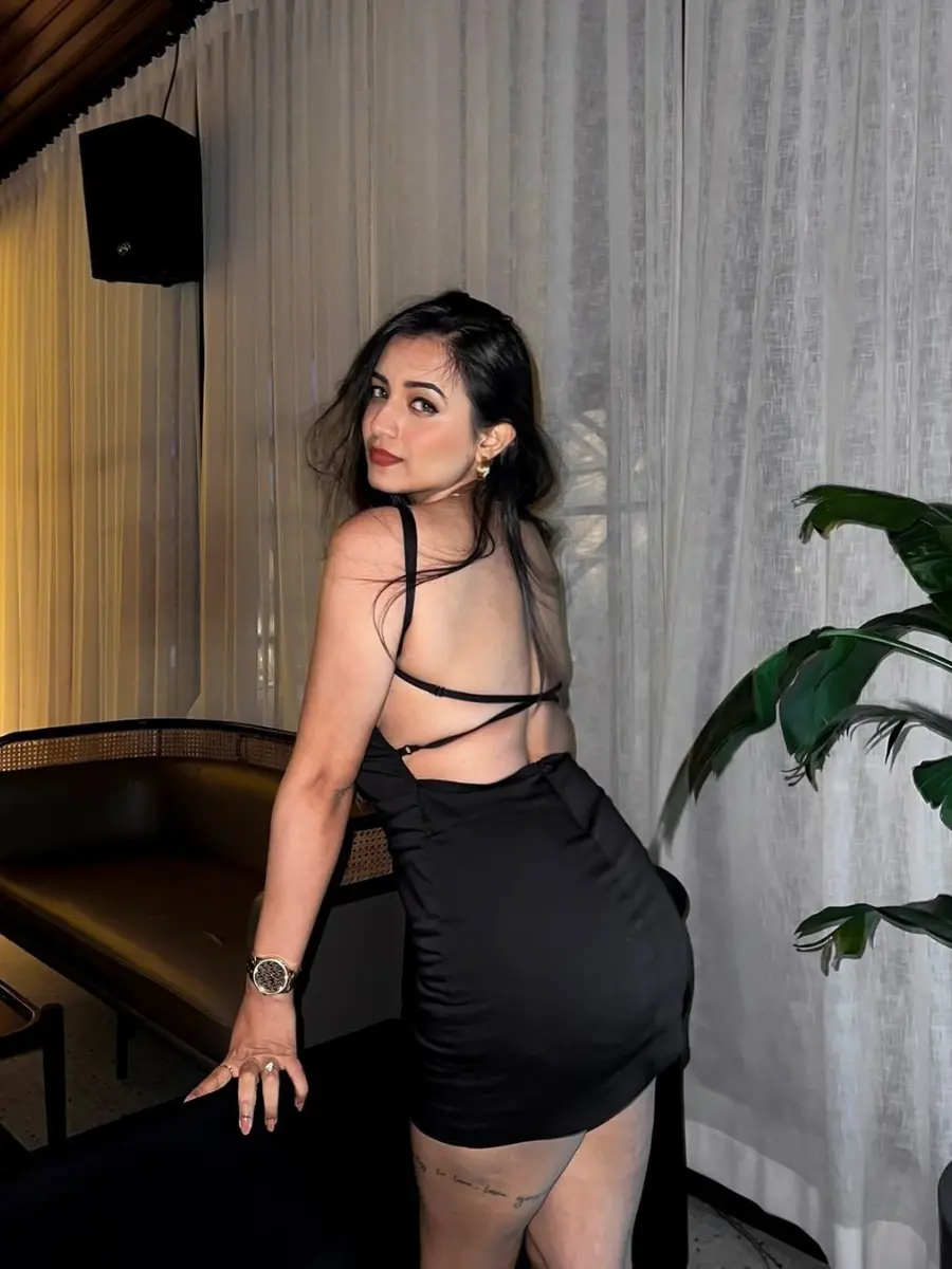 9Escort Girl Islamabad